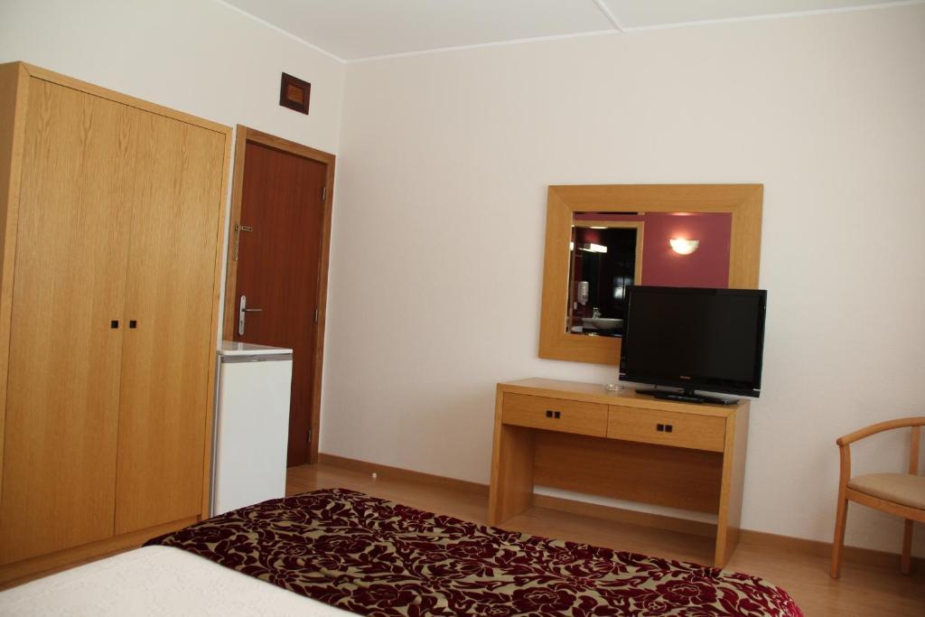 Hotel Chale Паредес Стая снимка